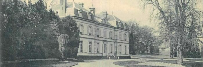 Histoire - La façade du Château vers 1905