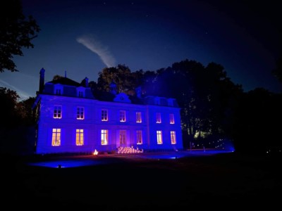 Jeux de lumières sur la façade