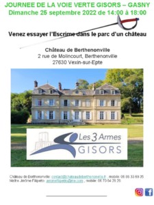 Démonstration et initiation de l'escrime dans le parc